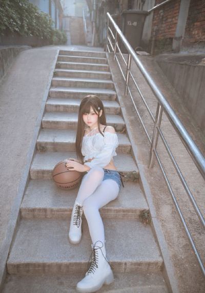 血溅画屏-花絮未删减版在线观看